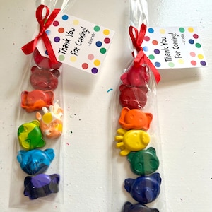 Zoo animal party favor bags for birthday party’s, Zoo birthday party, Zoo animal crayons, Carnival party