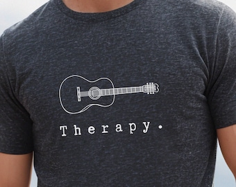 Gitarr-t-shirt, gitarrpresenter, gitarrpresent till honom, gitarrpresent till pappa, musiktröja, gitarristpresent, musik, musiklärarepresent, gitarristtröja