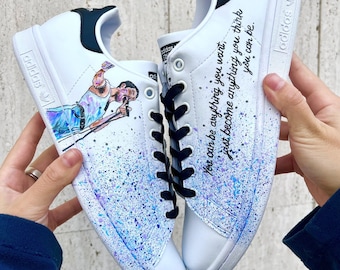SHOES WITH SINGER, Personalize with your favorite singer, Unisex child and adult, Entirely hand painted