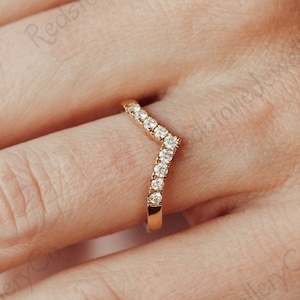 V Shaped Band, Moissanite Wedding Band For Women, V Shape Ring, Chevron Band, Curved Wedding Band, Solid 14K Gold Ring, V Wedding Band