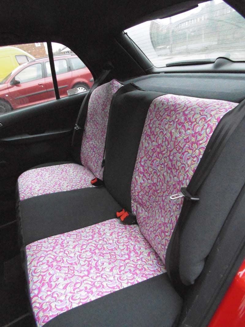 Passend für einen VOLKSWAGEN GOLF 4/5 Auto Sitzbezug Pink Paisley Full Set  -  Österreich