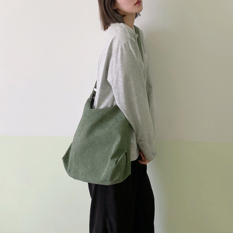 Sacs en velours côtelé rayé pour femmes, sac à bandoulière en toile simple avec fermeture éclair, sac à bandoulière sac à main en tissu écologique livres solides sacs à main pour filles du collège, sac Vert