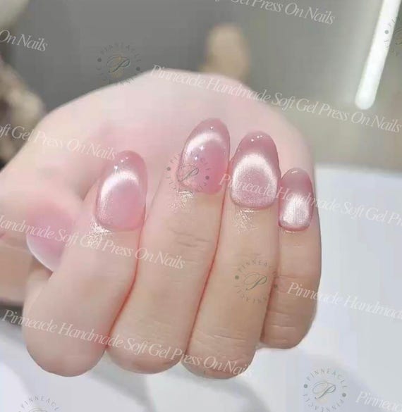 Pink Cat Eye Press on Nails, Soft Shimmer Gel Set, Korean Style Reusable Nails, Natural Clean Girl Aesthetic, Custom Size Set, Gift For Her