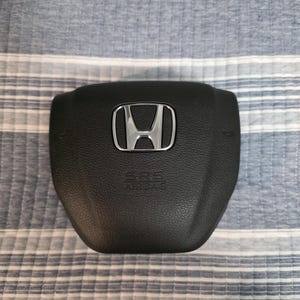 Buy Honda Chrome Fishing Keychain Online in Pakistan
