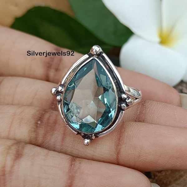Anillo de aguamarina en forma de lágrima: piedra preciosa bohemia de plata de ley 925