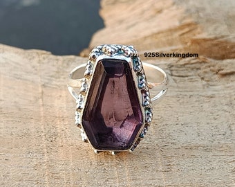 Anillo de amatista con forma de ataúd hecho a mano: Joyería bohemia de plata de ley 925