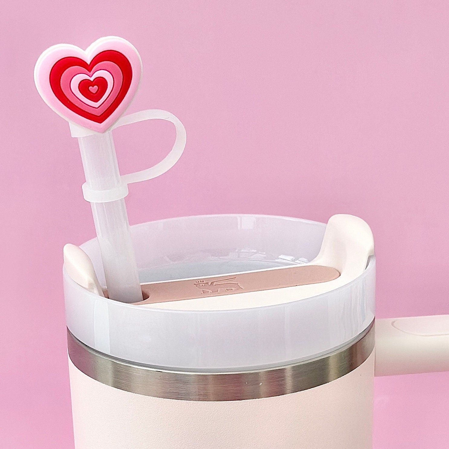 Strohhalm-Abdeckkappe Mit Initial-Anhänger – Für Stanley Cup & Co., Violett