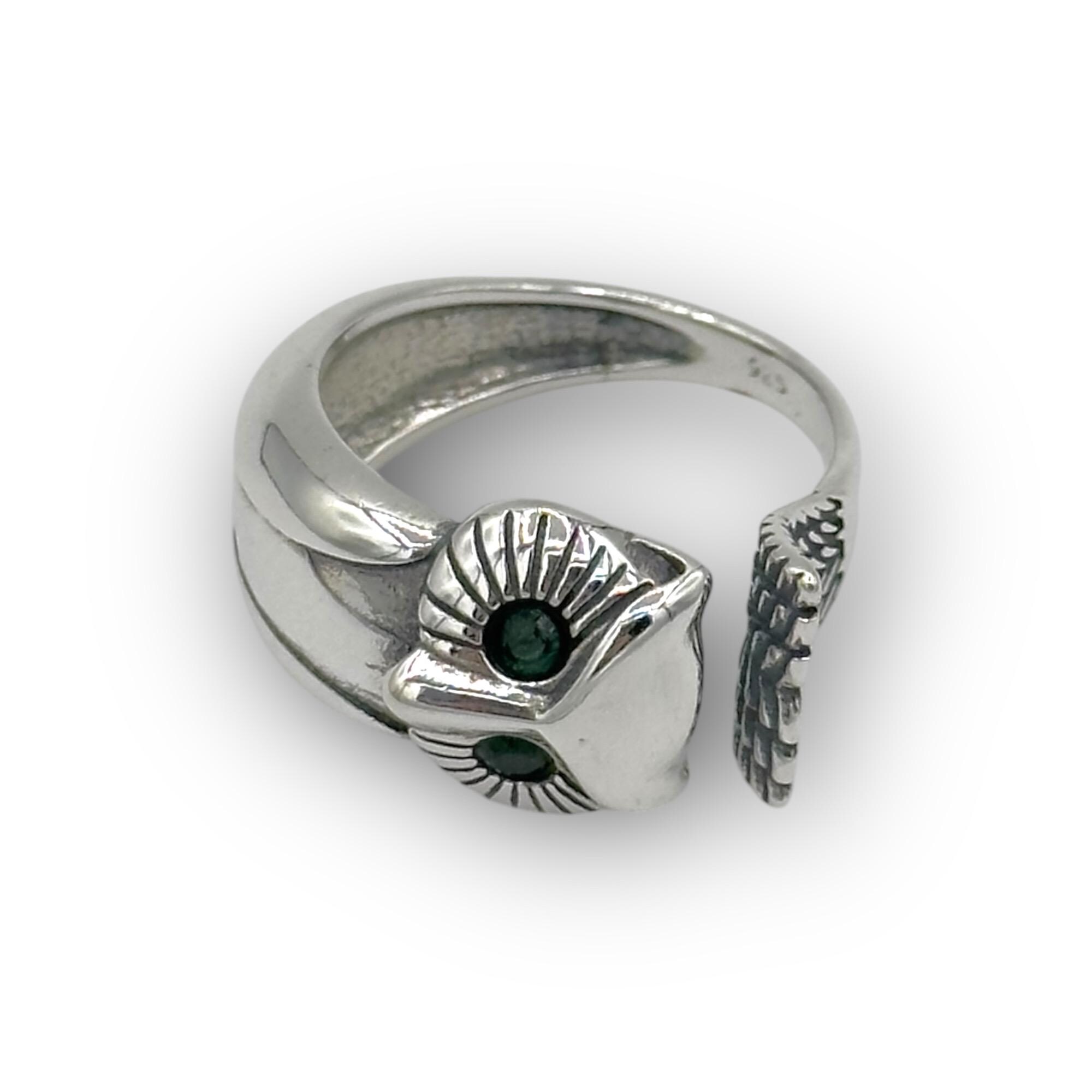 Enchanting Silver Owl Ring with Green Zircon Eyes | Nature-Inspired Elegant Jewelry
