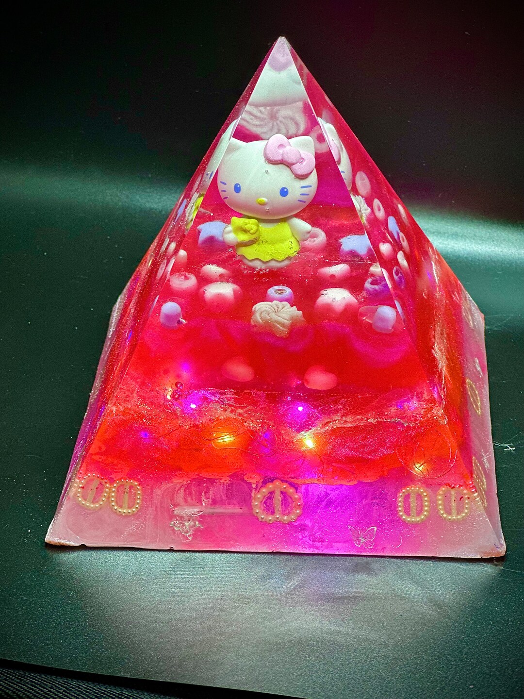 Hello Kitty Epoxy Resin Pyramid Etsy