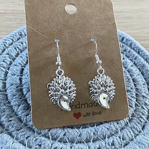 Hedgehog Earrings,Hedgehog Gift for Her, Hedgehog Earrings, Nature Earrings, Everyday Earrings, Sterling Silver hooks Tibetan charm Earrings afbeelding 1