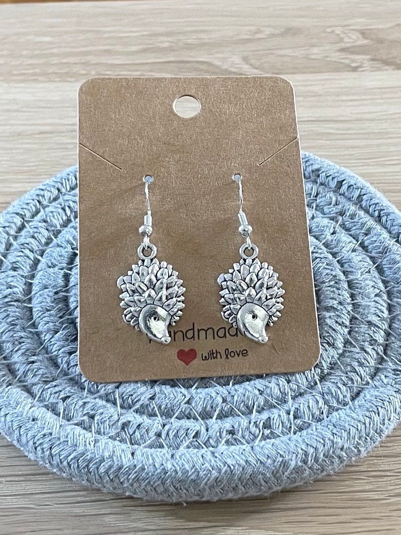 Hedgehog Earrings,Hedgehog Gift for Her, Hedgehog Earrings, Nature Earrings, Everyday Earrings, Sterling Silver hooks Tibetan charm Earrings afbeelding 3