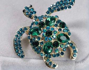 Green sea turtle brooch, Green Rhinestones Sea Turtle Brooch for Women Animal Pin Coat Brooch Women's Fashion Jewellery Gift