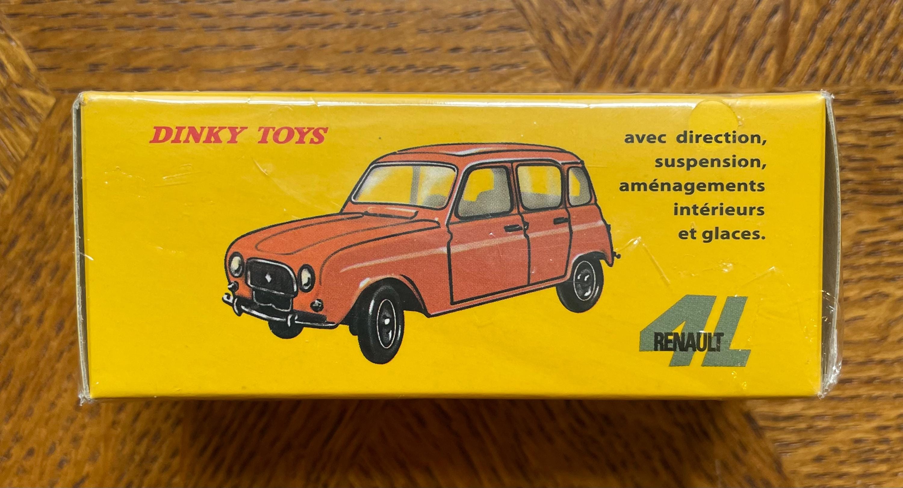 DINKY Junior France 100 . Renault 4L. 1/43. Meccano. Fabrication de