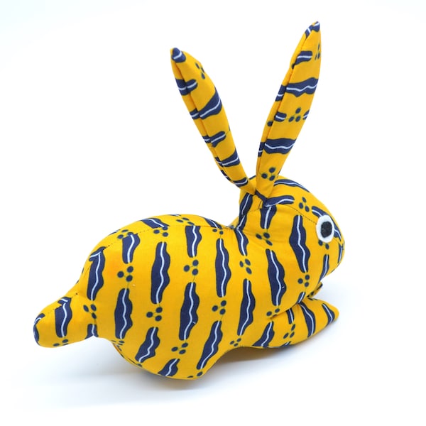 Peluche lapin en tissu wax