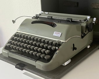 Zeer komplette Groma Model T Schreibmaschine aus 1954 in seefestem Zustand. Sammlerstück!