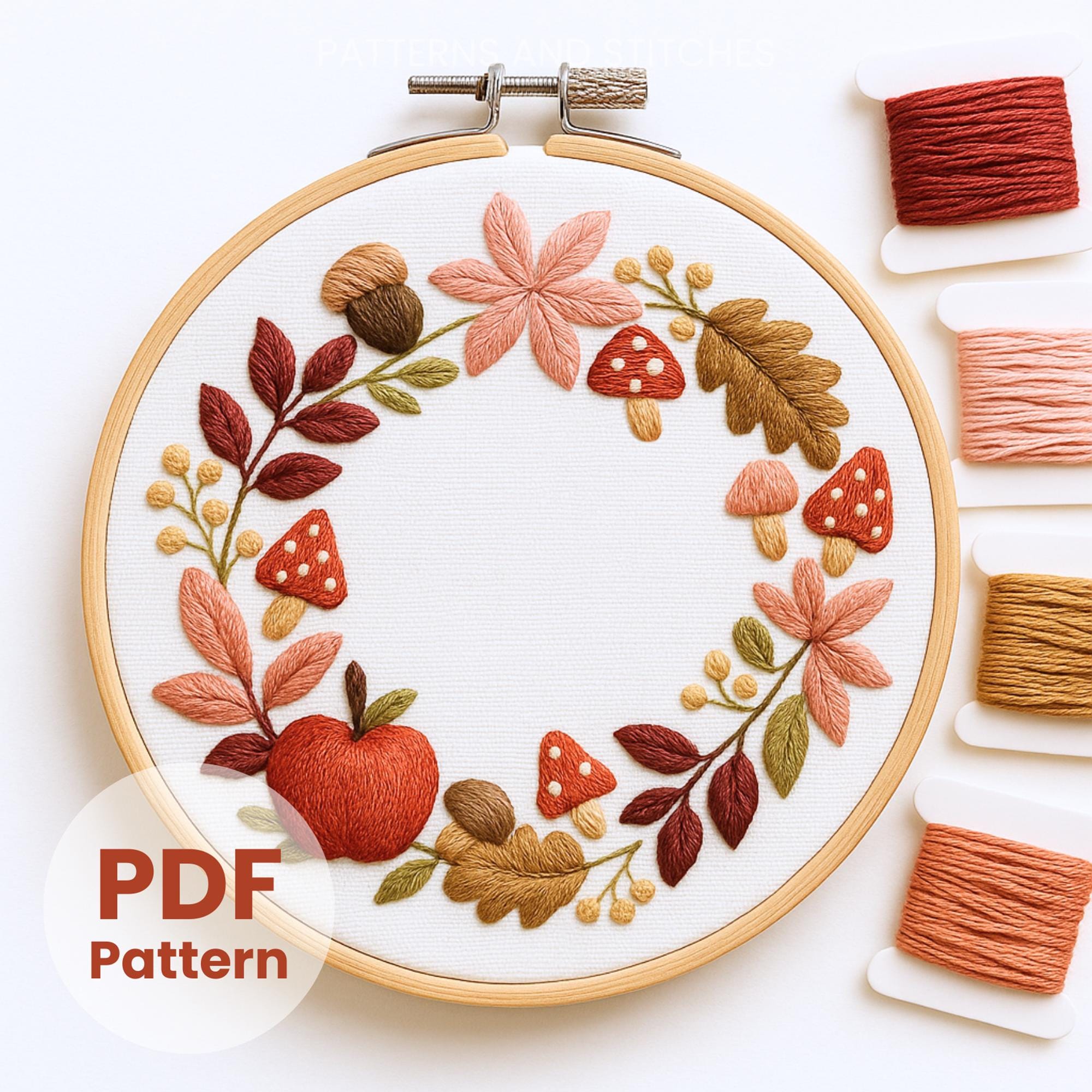 コテージコア マッシュルーム刺繍パターン：アップルリースデザイン