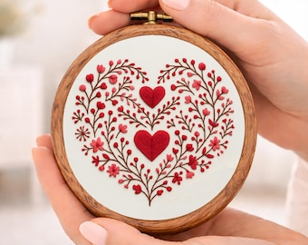 Floral Heart Embroidery Pattern, Valentines Wedding DIY decor (PDF pattern)