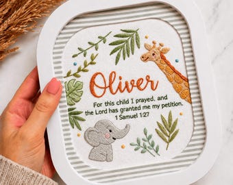 Ricamo personalizzato Baby Safari: targhetta con il nome del bambino, decorazione per la cameretta, decorazione per bambina, regalo con nome per neonato, targhetta per la stanza del bambino