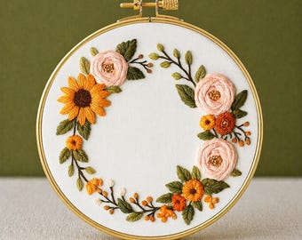 アンティーク キリストイコンフレーム シェル金糸刺繍フラワー装飾エンブロイダリー Sunflower Rosehip Embroidery Pattern: Autumn Wreath Needlepoint