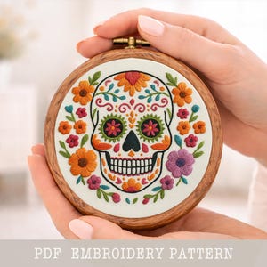 花柄自転車刺繍パターン：春の自転車デザイン、フープアート（PDF