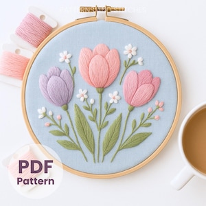 Schema per ricamo di bouquet di tulipani: ricamo floreale primaverile su telaio, lavoretto facile (schema PDF, 6 misure)
