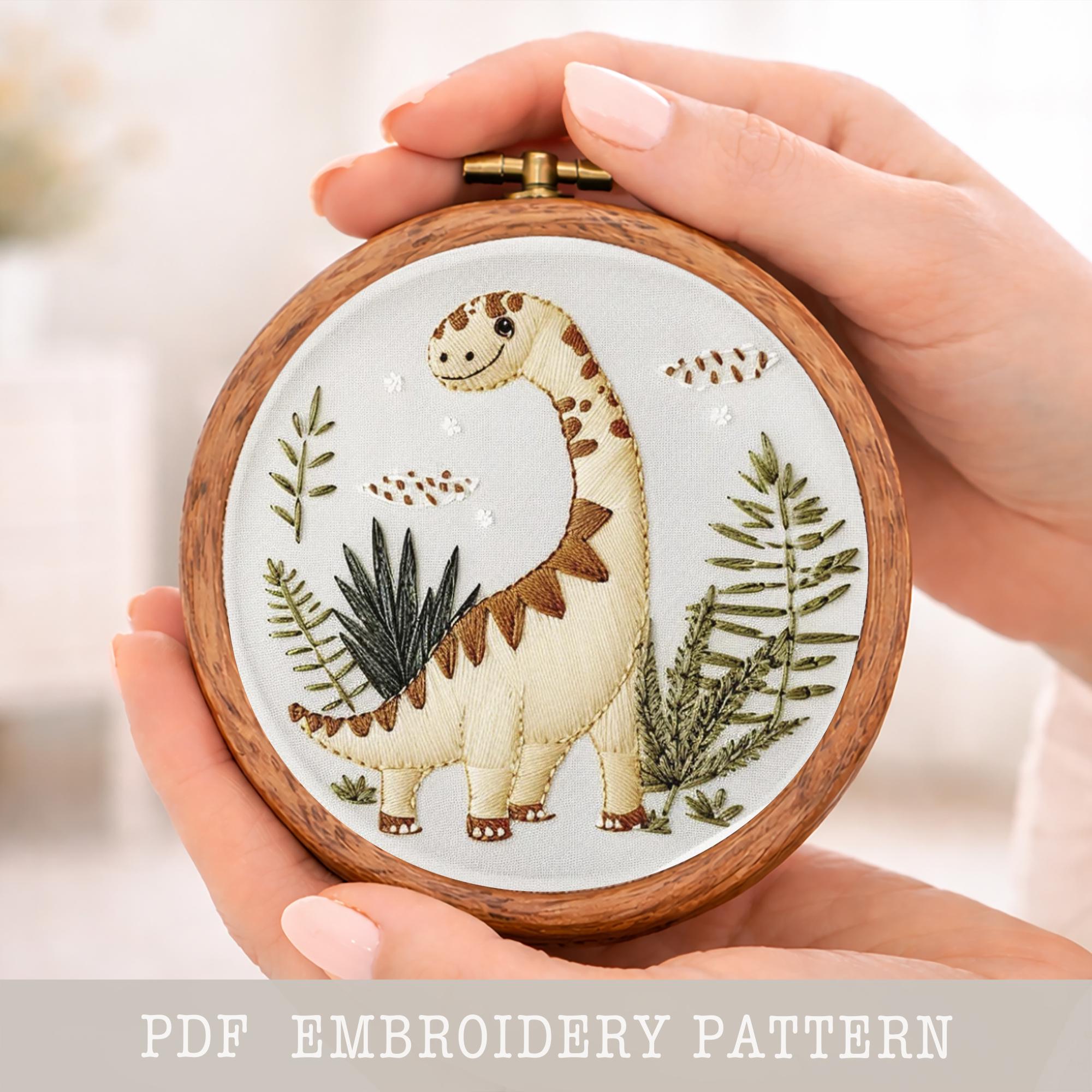 斗*様 M*n様 DAIRIKU ダイリク　LOVE-Hand Embroide Dino Floral Hand Embroidery Pattern: Kids Room Decor, Nursery