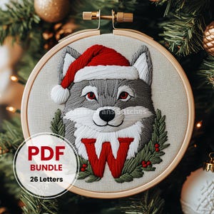 Letra inicial de Wolff bordada, adorno navideño, monograma bordado, letra única, fuente de bordado, patrón en PDF, apto para principiantes