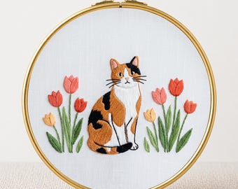 Calico Kitty Tulip Embroidery Template PDF Easy embroidery Spring Flower Hoop Cat lovers gift idea