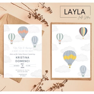Könnte beinhalten: Babyparty-Einladungen mit Heißluftballons in Pastellfarben. Die Einladungen enthalten den Text "Up, Up & Away" und Details für Kristinas Babyparty, einschließlich Datum, Uhrzeit und RSVP-Informationen.