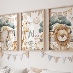 Lotto 3 poster personalizzati, decorazione per bambini a tema savana, poster per bambini con animali della giungla, illustrazione di elefanti, giraffa leone