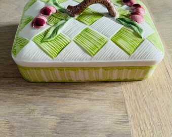 Vintage ceramic container box