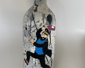 Customized street art bottle