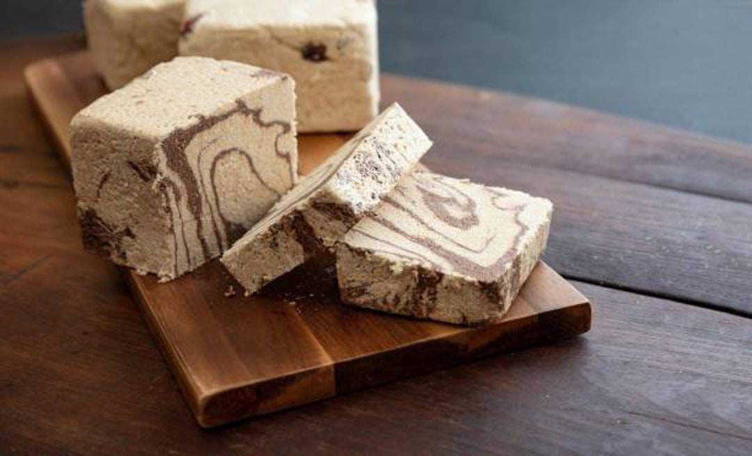 Cacao Halva/ Tahini Halva/ Sesame Extract / Turkish Halva/ Anatolian