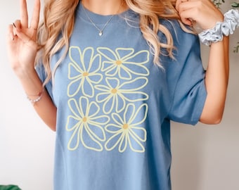 Yellow Daisy Comfort Colors T Shirt, Southern Floral Comfort Colors T Shirt, Trendy Graphic Tee, Floral T Shirt