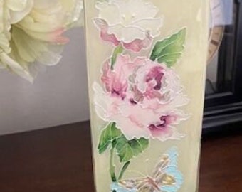 Joan Baker "Antique Rose" jarrón de 10" pintado a mano por todas partes mariposas rosas pintadas