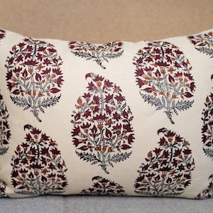 Funda de almohada de una o dos caras con diseño de pera de Robert Kime/Hecha a pedido