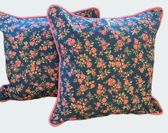 Add on piping to pillow/Contrast