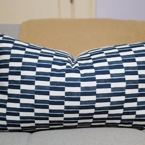 Zak + Fox Obi 09 black/blue pillow cover