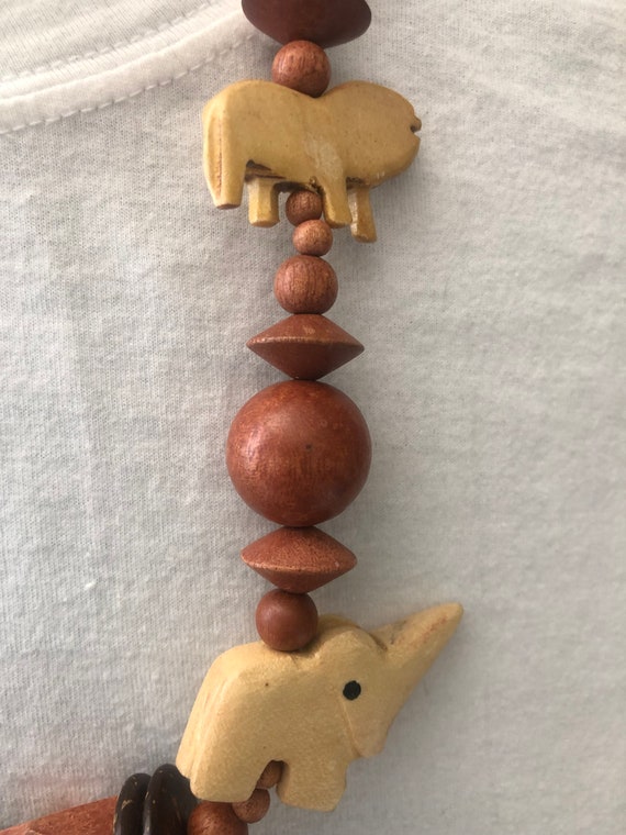 Funky Wood Animal Necklace - image 4