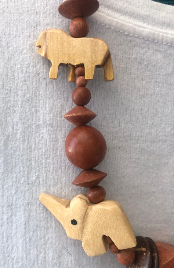 Funky Wood Animal Necklace - image 3