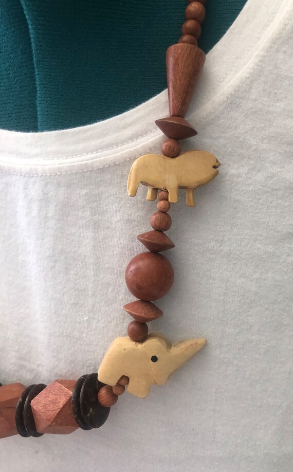 Funky Wood Animal Necklace - image 6
