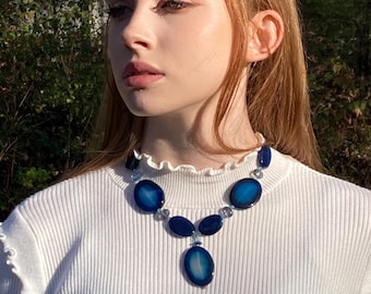Sandales femme dorées élégantes à entre-doigt avec bijoux coquillage e Sandales femme dorées élégantes à entre-doigt avec bijoux coquillage e