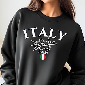 Italy Sweatshirt, Italia Crewneck, Italian Aesthetic Travel Sweater, Vintage Italy Graphic Sweatshirt, Italia Gift Pullover