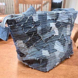 Up-cycled Denim Frayed Patchwork Purse-1 jean pocket inside, Zipper closure on top