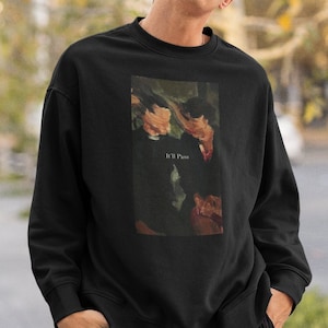 Fleabag Comic Sweatshirt: Unisex TV Show Crewneck
