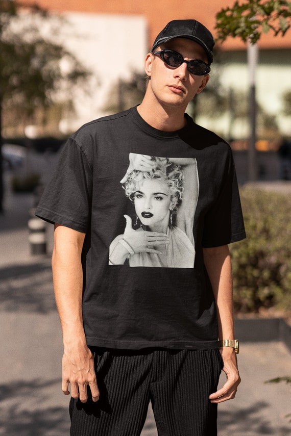 T shirt madonna hotsell