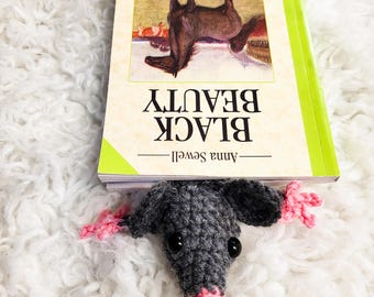 Gehaakte bladwijzer rat, amigurumi-rat, cadeau grappig boekenliefhebber, handgemaakt leesaccessoire, Moederdag