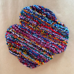 Small Multicoloured flower | Tufted Wall Hanging