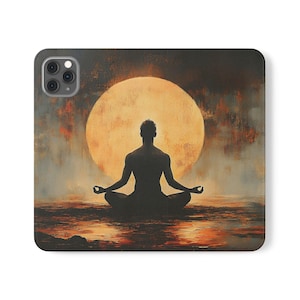 Klapphülle aus veganem Leder mit Mond-Meditations-Design – Brieftasche mit Kartenfächern und Standfunktion
