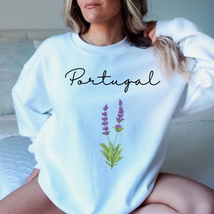 Portuguese National Flower Shirt, Portuguese Women's Sweatshirt, Portuguese Shirt, Portuguese Gifts, Portugal Shirt